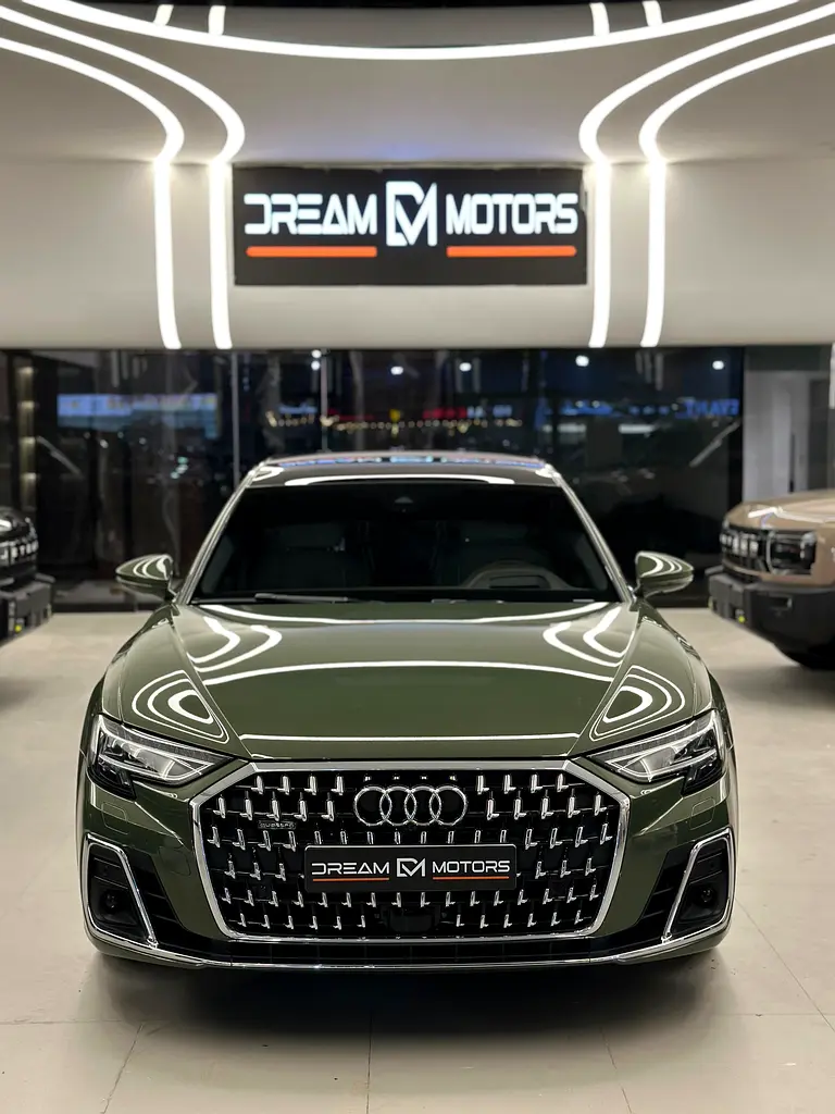 Audi A8 60 TFSI Quattro | 2022