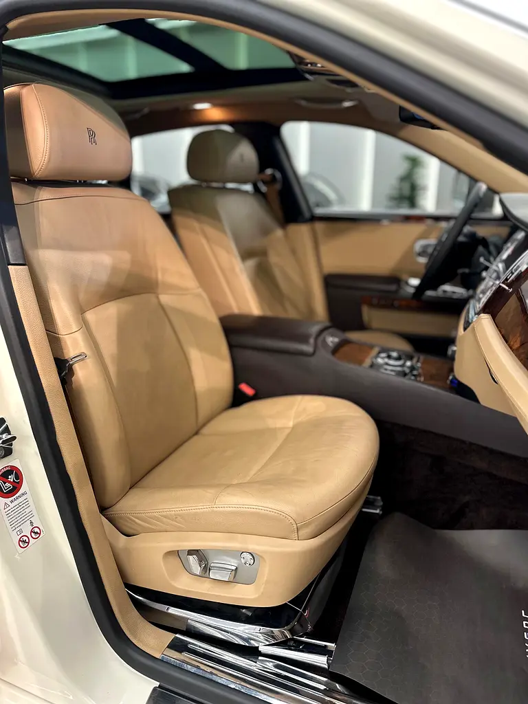 Rolls Royce Ghost Standard | 2010