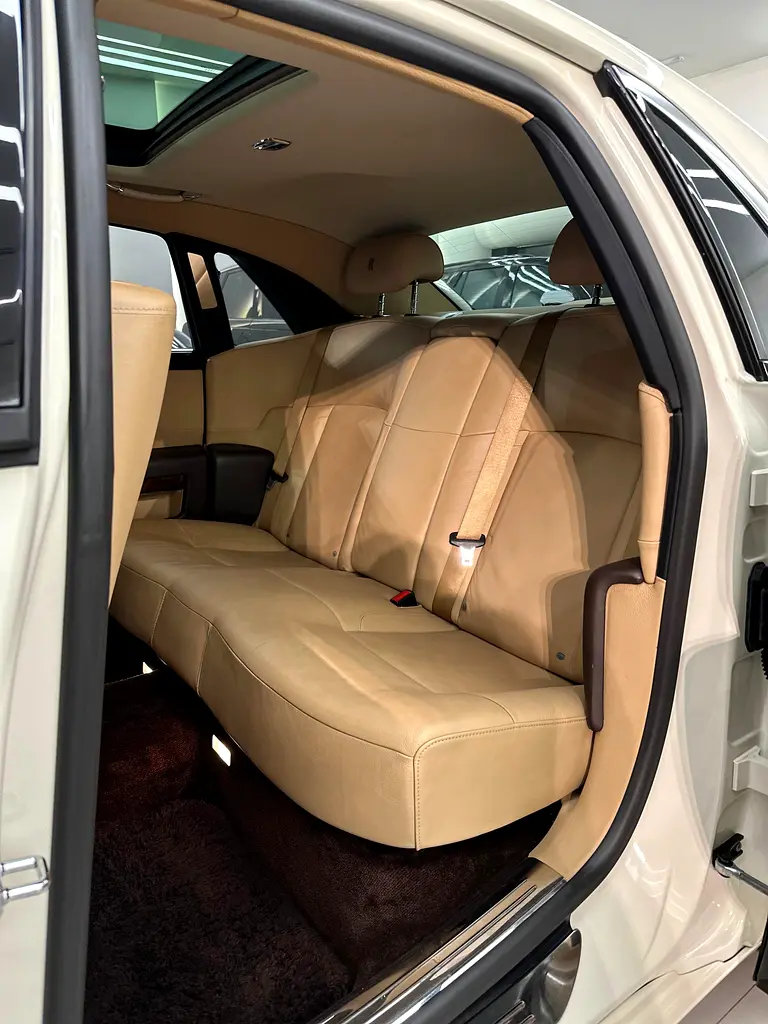 Rolls Royce Ghost Standard | 2010