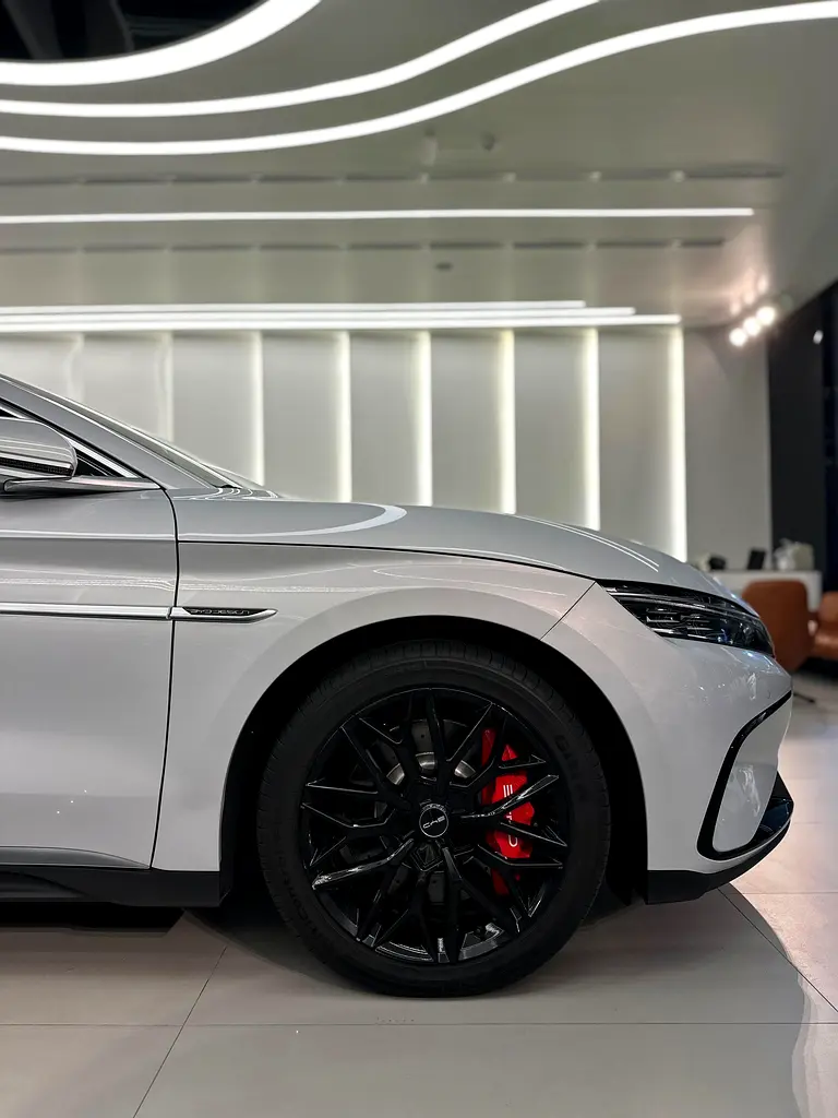 BYD HAN Premium | 2025
