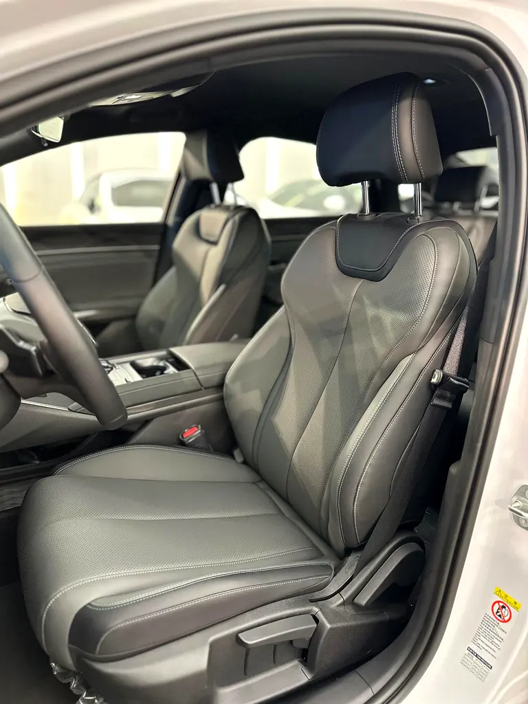 BYD Qin L DM-i | 0 KM | 2025