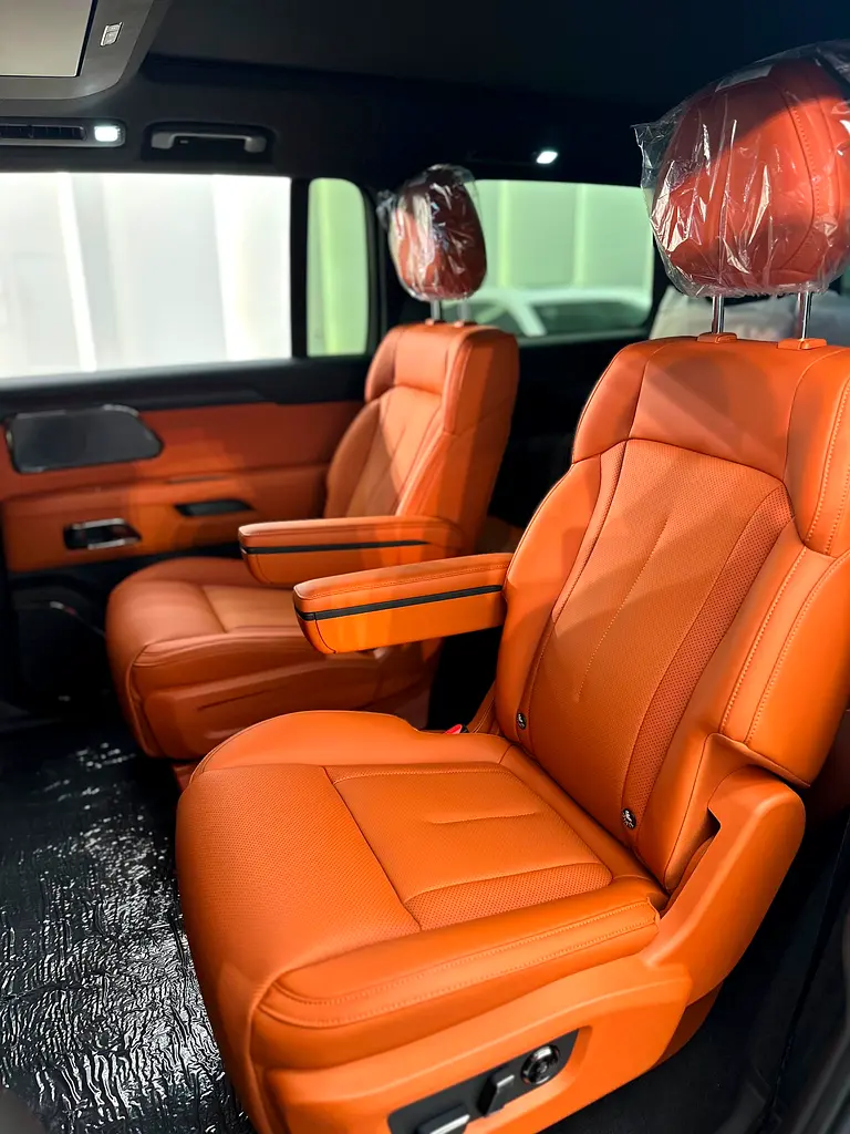 ROX 01 | 7-Seater | 0 KM | 2026