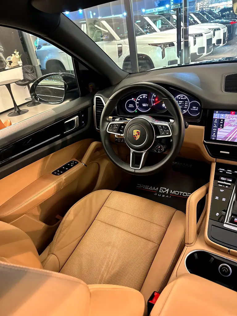 Porsche Cayenne | GCC | 2018