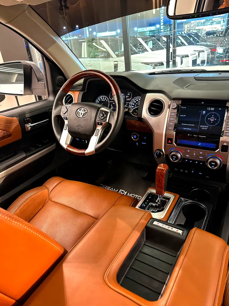 Toyota Tundra Crewmax 1794 Edition