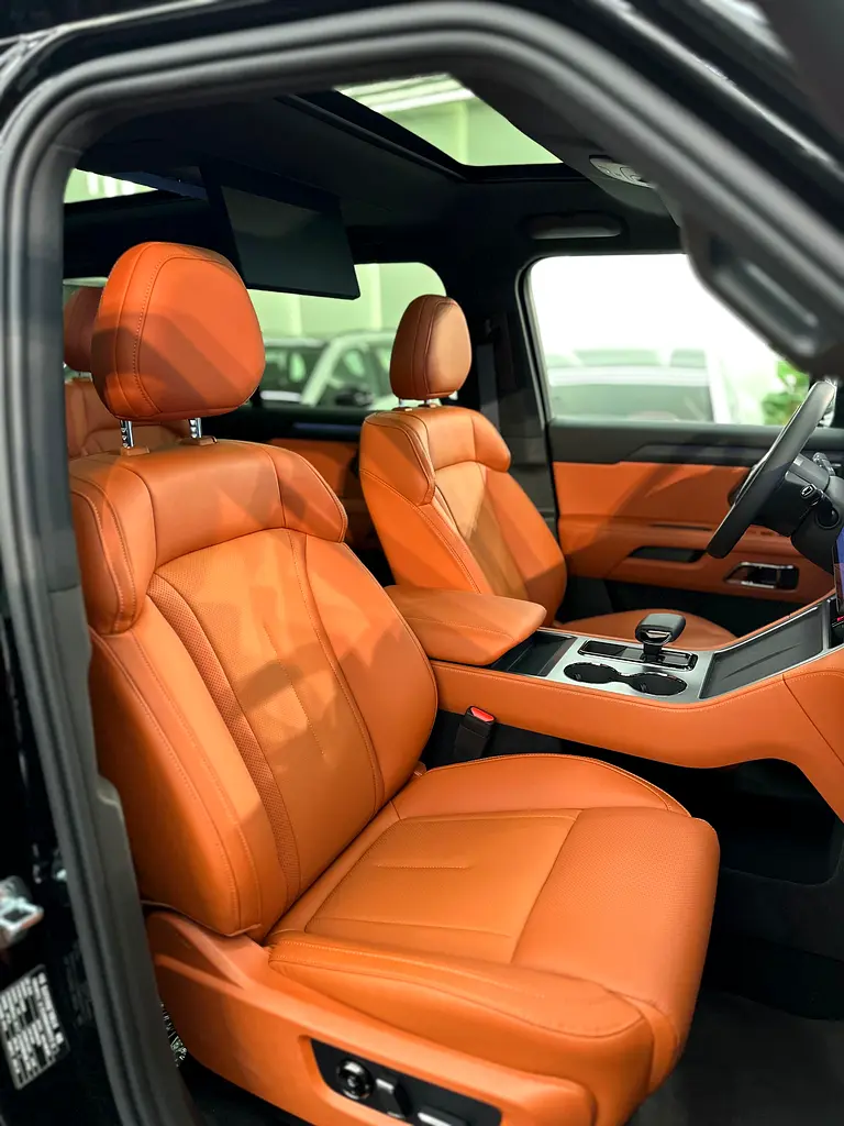 ROX 01 | 5-Seater | 0 KM | 2026