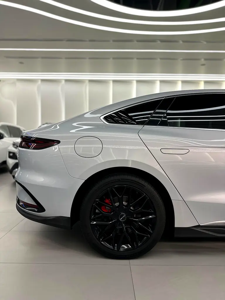 BYD HAN Premium | 2025