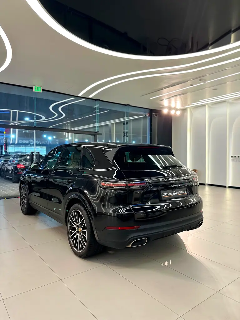 Porsche Cayenne | GCC | 2018