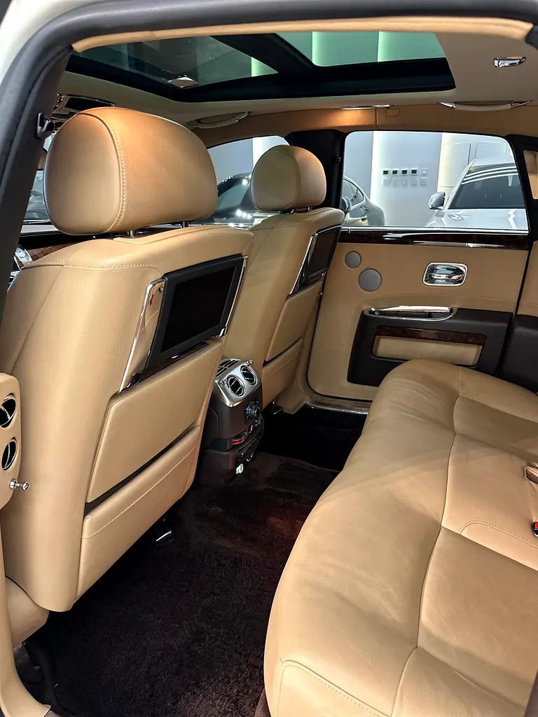 Rolls Royce Ghost Standard | 2010