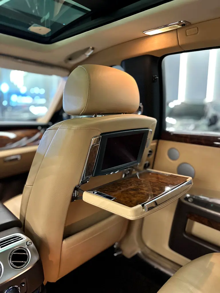 Rolls Royce Ghost Standard | 2010