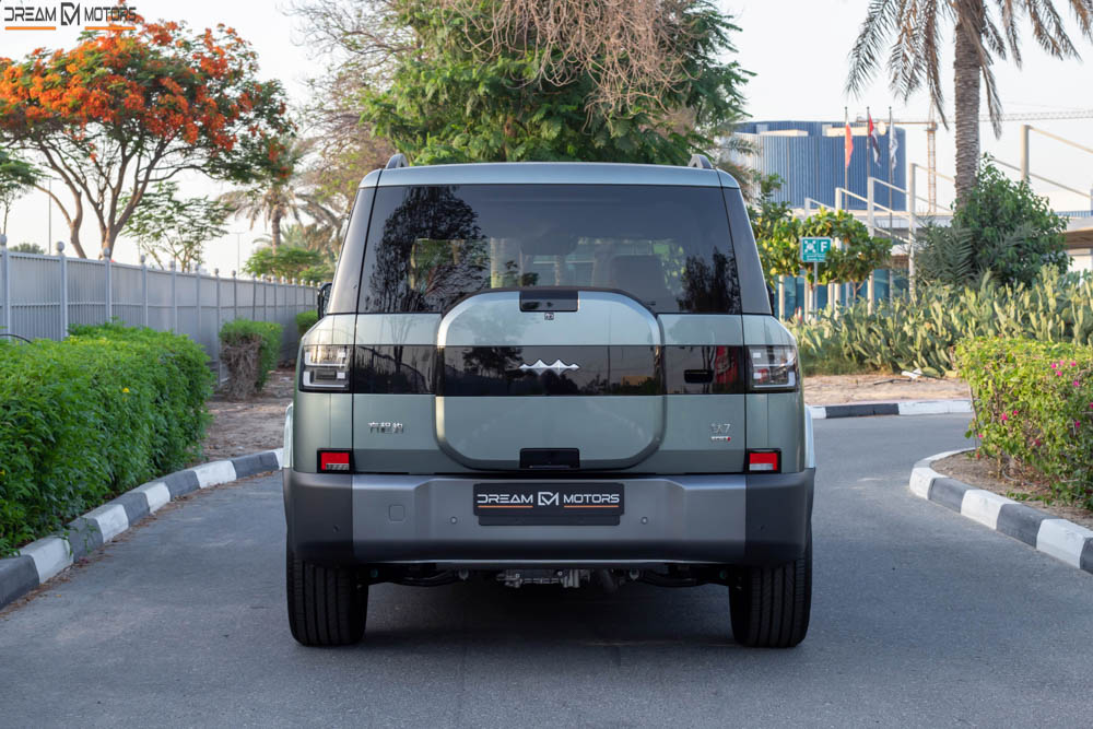 BYD Leopard Titanium 7 Ultra | 2026